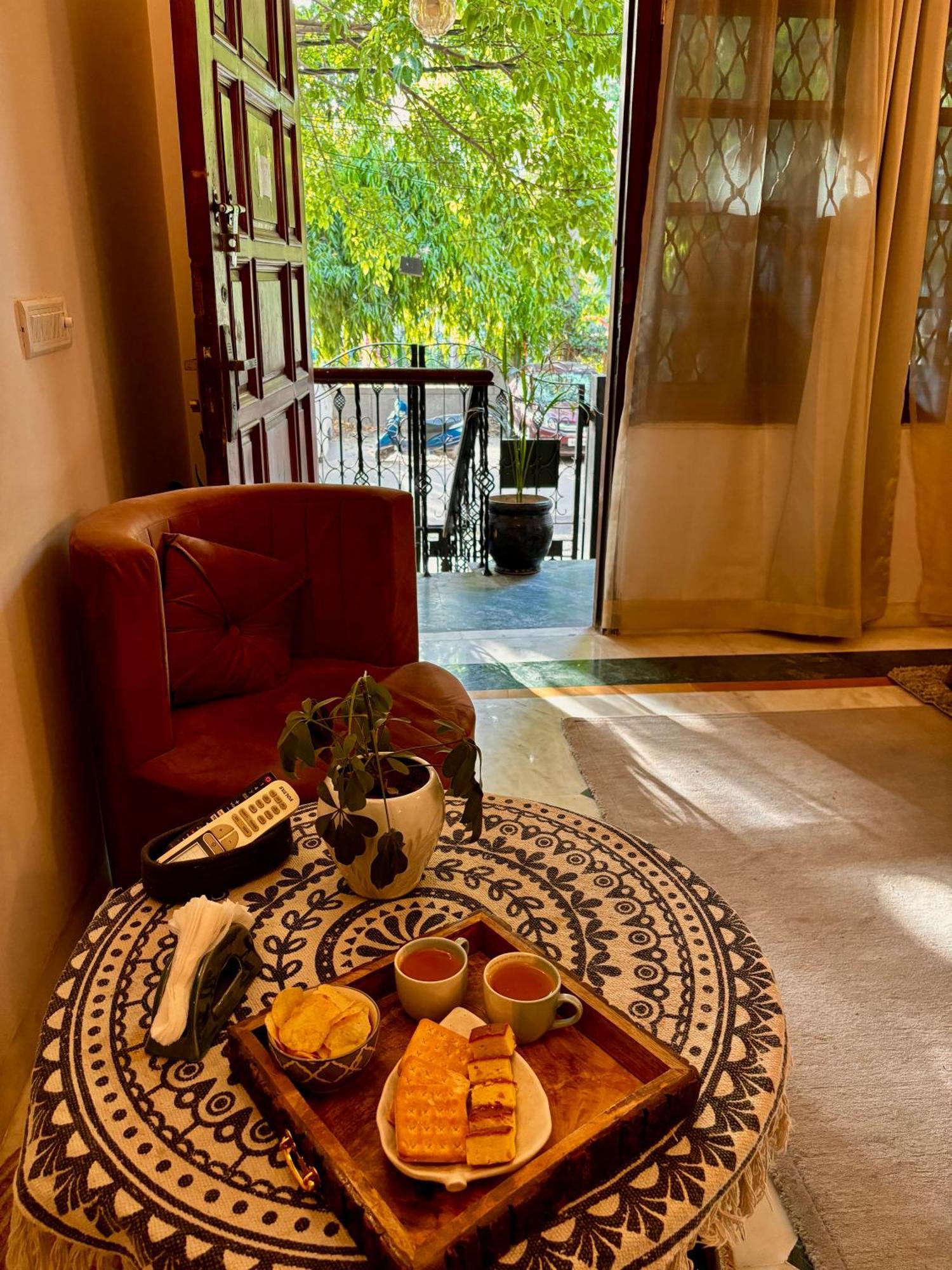 Atharva'S Homestay By Goaround Homes - Nehru Enclave Metro, South Delhi Nowe Delhi Zewnętrze zdjęcie