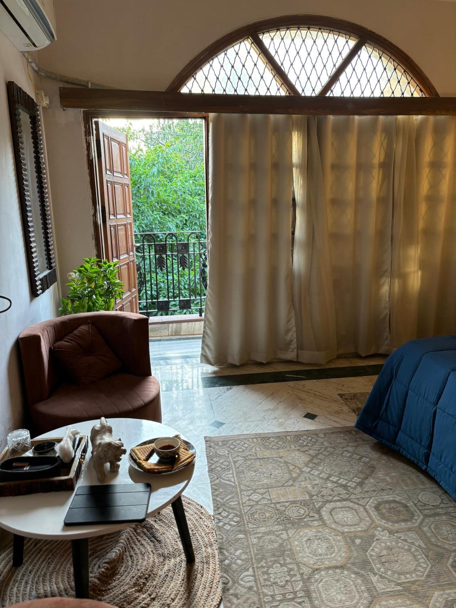 Atharva'S Homestay By Goaround Homes - Nehru Enclave Metro, South Delhi Nowe Delhi Zewnętrze zdjęcie
