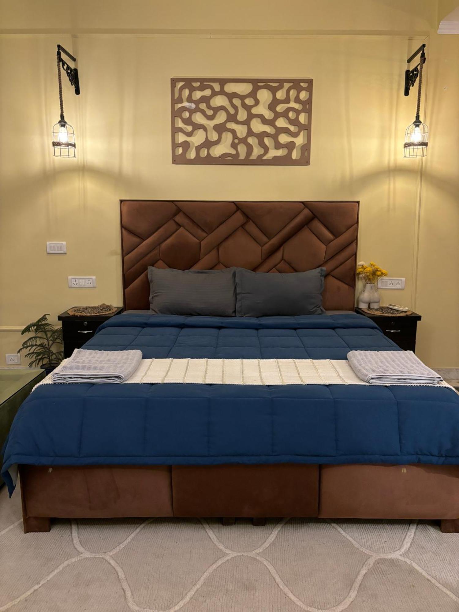 Atharva'S Homestay By Goaround Homes - Nehru Enclave Metro, South Delhi Nowe Delhi Zewnętrze zdjęcie