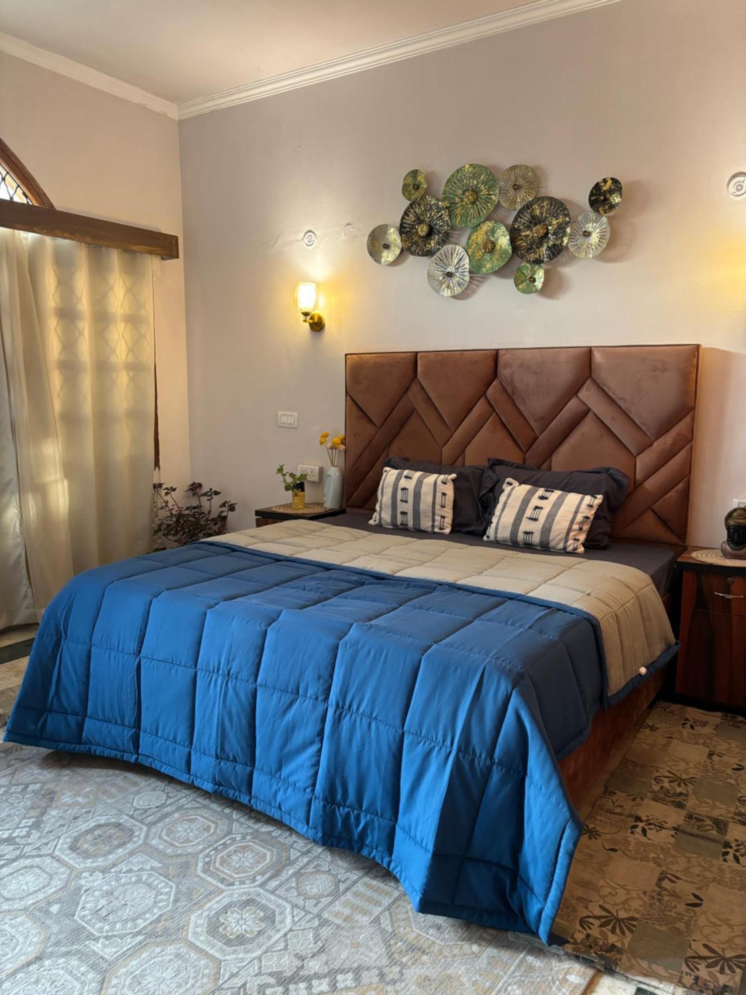 Atharva'S Homestay By Goaround Homes - Nehru Enclave Metro, South Delhi Nowe Delhi Zewnętrze zdjęcie