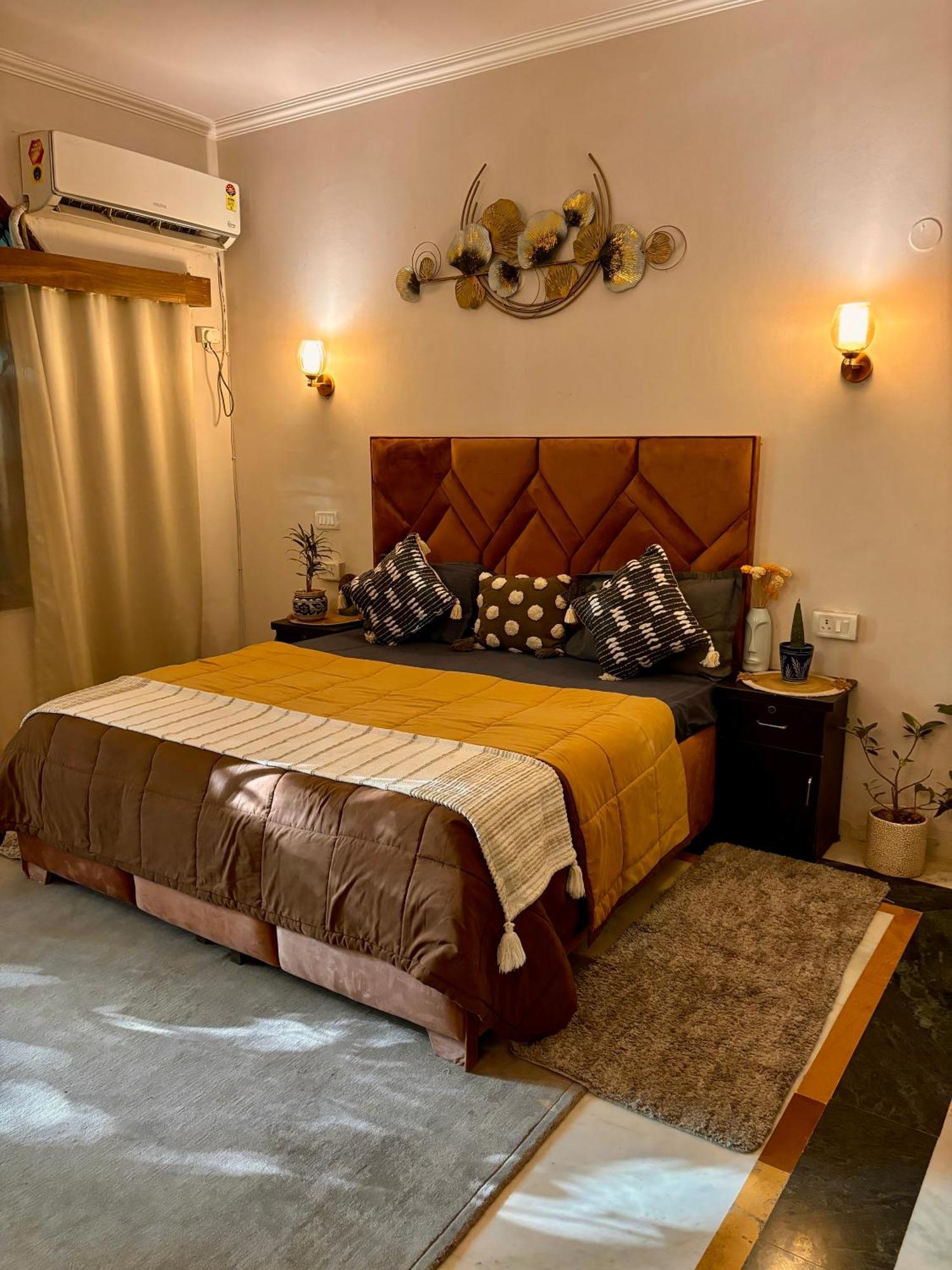 Atharva'S Homestay By Goaround Homes - Nehru Enclave Metro, South Delhi Nowe Delhi Zewnętrze zdjęcie