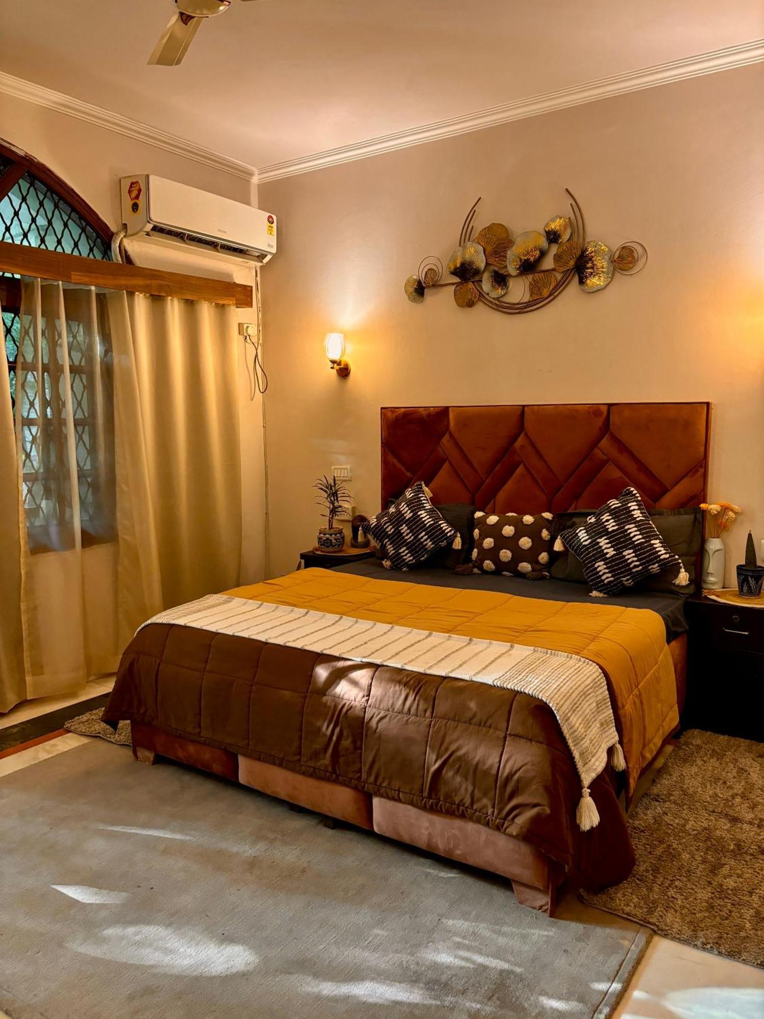 Atharva'S Homestay By Goaround Homes - Nehru Enclave Metro, South Delhi Nowe Delhi Zewnętrze zdjęcie
