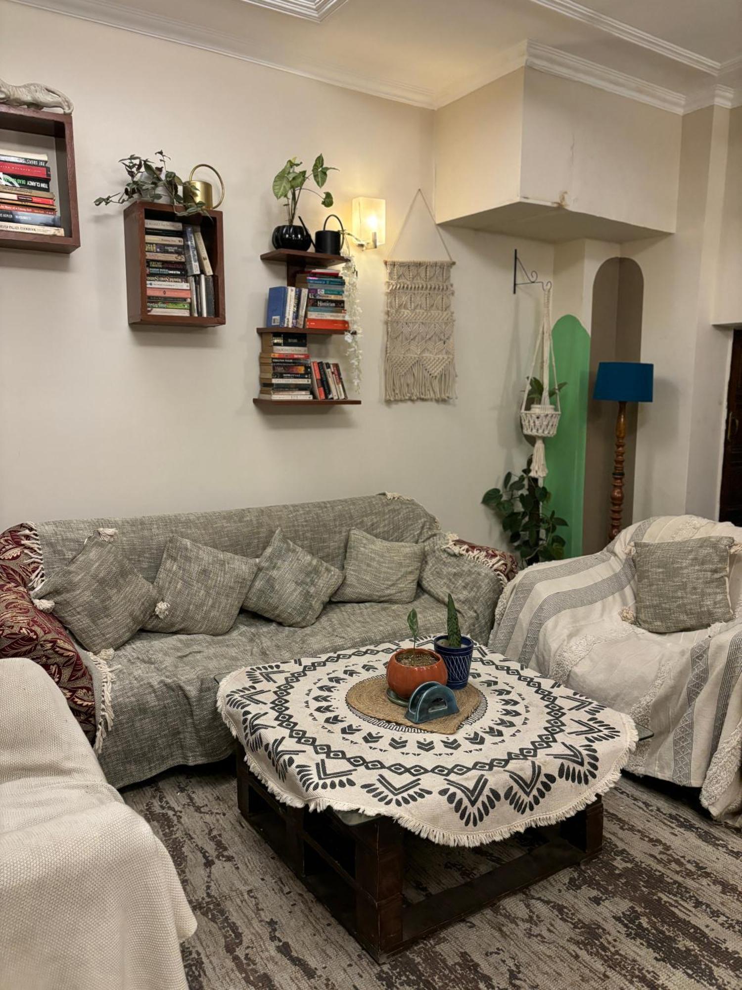 Atharva'S Homestay By Goaround Homes - Nehru Enclave Metro, South Delhi Nowe Delhi Zewnętrze zdjęcie