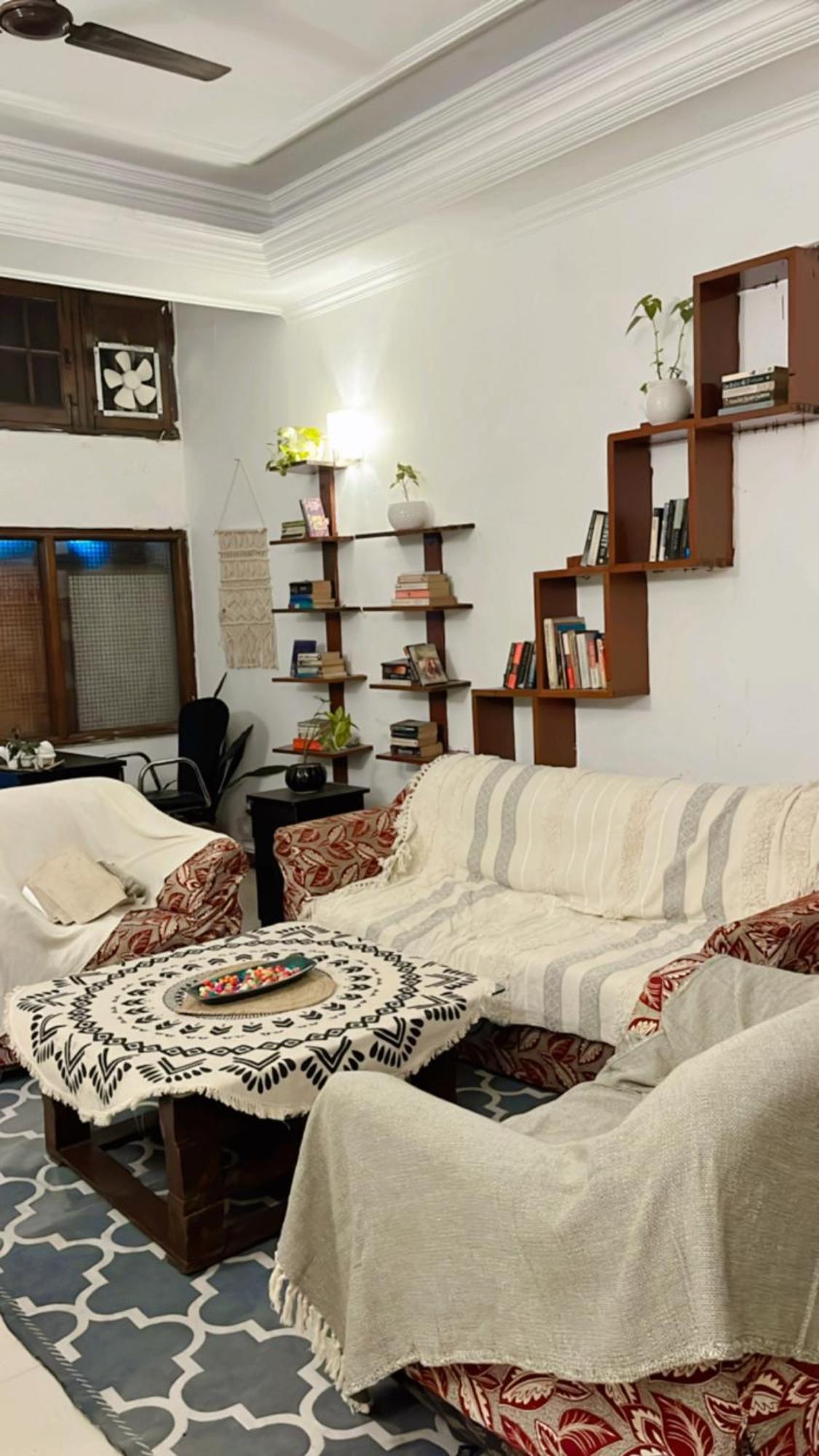 Atharva'S Homestay By Goaround Homes - Nehru Enclave Metro, South Delhi Nowe Delhi Zewnętrze zdjęcie