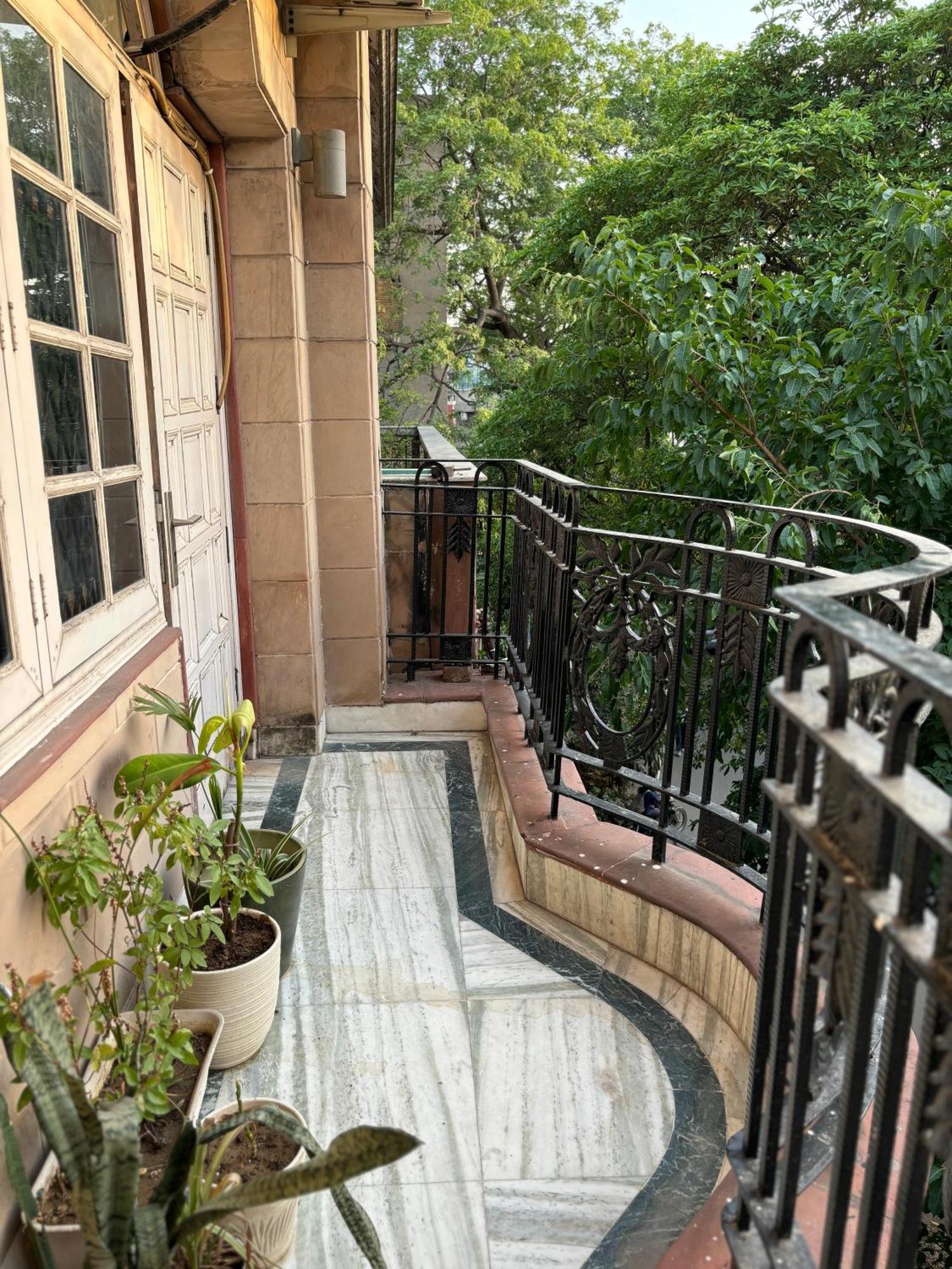 Atharva'S Homestay By Goaround Homes - Nehru Enclave Metro, South Delhi Nowe Delhi Zewnętrze zdjęcie